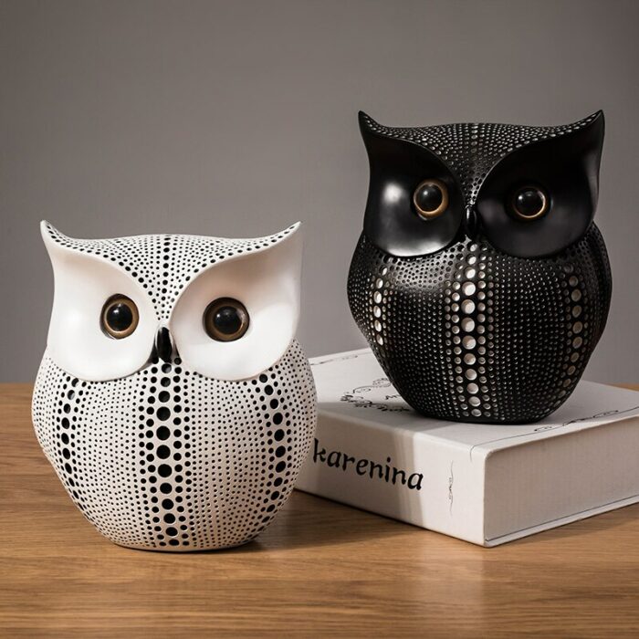 Nordic Black White Owl Statue Home Decoration Accessories Modern Creative Resin Figurines Office Decoration Abstract Sculpture 2