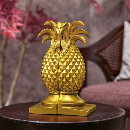 Set of 2 Golden Pineapple Figurine Resin Bookends, Decorative Stylish Bookshelf Accessories for Home Office Cute Hawaiian Statue 2