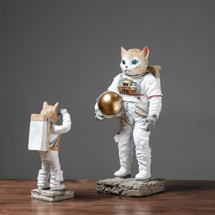 Creative Aviation Space Dog Cat Astronaut Figurine Figure Statue Sculpture Living Room Office Ornaments Home Decor Decoration 6