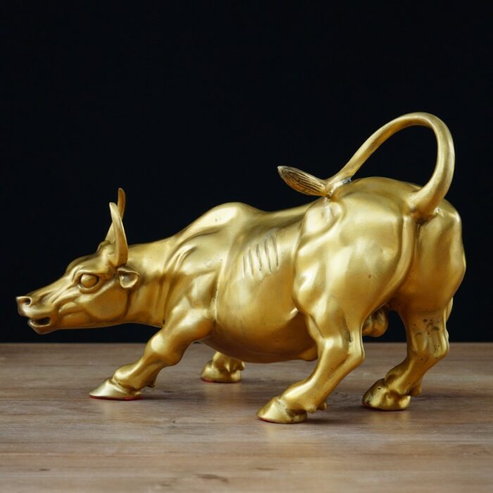 100% Brass Bull Ornament Wall Street Cattle Sculpture Copper Cow Statue Mascot Exquisite Crafts Office Decoration Business Gift 5