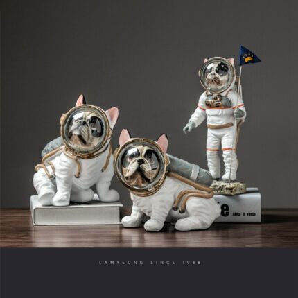 Creative Aviation Space Dog Cat Astronaut Figurine Figure Statue Sculpture Living Room Office Ornaments Home Decor Decoration 2