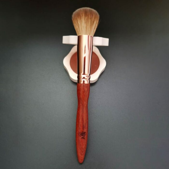 Q03 Professional Handmade Makeup Brush Soft Red Fox Hair Round Contour Blush Brush Red Sandalwood Handle Make Up Brushes 5