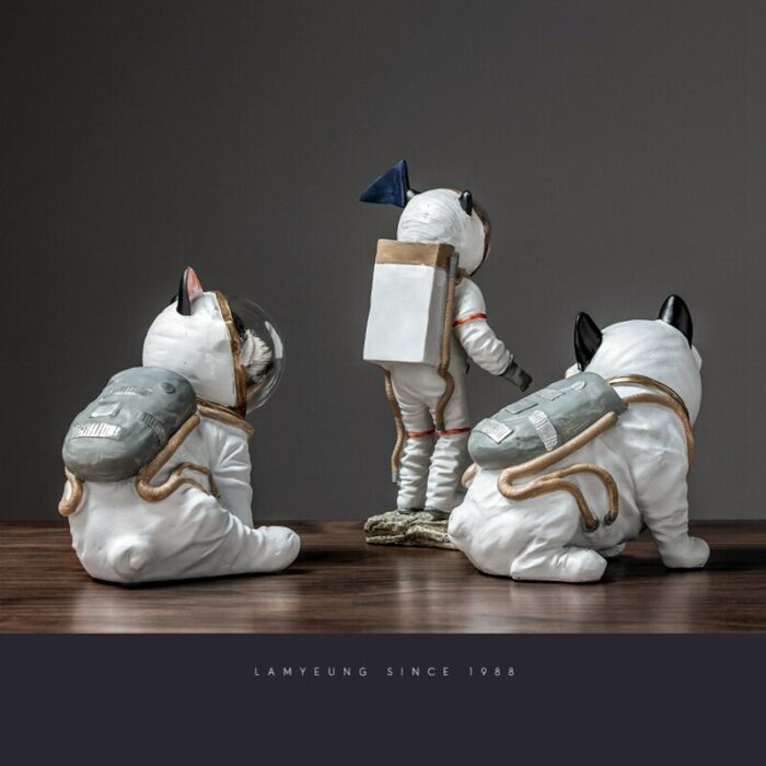 Creative Aviation Space Dog Cat Astronaut Figurine Figure Statue Sculpture Living Room Office Ornaments Home Decor Decoration 3