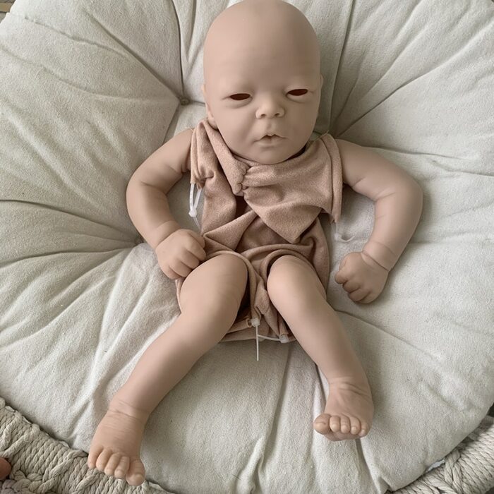 17inch Unpainted Reborn Doll Kit Darren Awake Lifelike Soft Touch Fresh Color Doll Parts 4