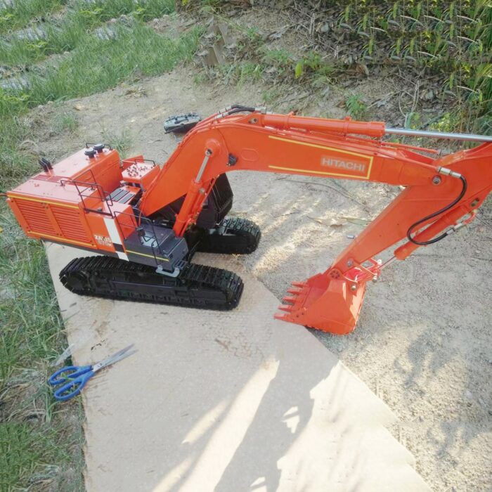 RC 1:14 Hitachi Excavator 870 Hydraulic Model RC Toys for Boys and Adults 3