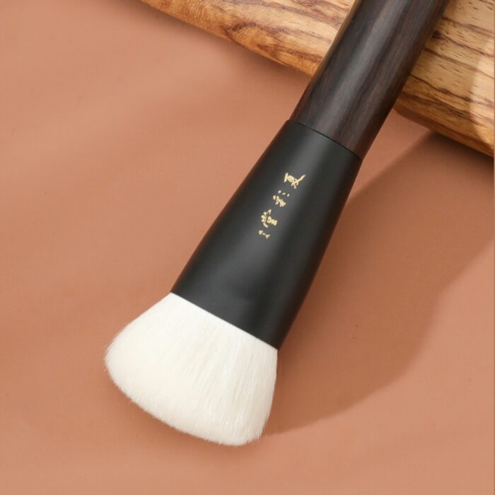 C01 Professional Handmade Make Up Brush Flat Foundation Contour Brush Soft Saibikoho Goat Hair Ebony Handle Makeup Brushes 5