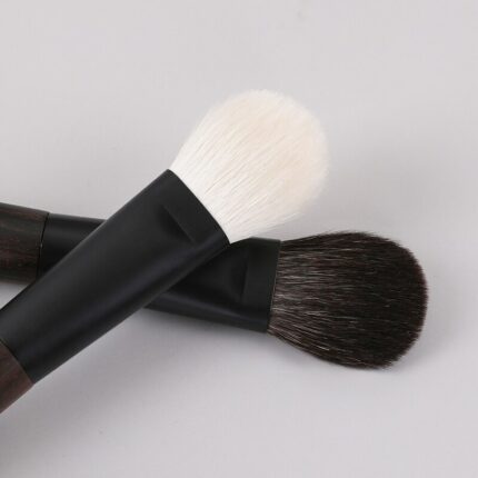 116 Professional Handmade Make Up Brush Small Blush Highlighter Brush Soft Saibikoho Goat Hair Red Sandalwood Makeup Brushes 2