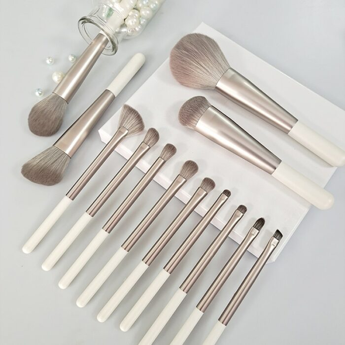 13PCS Beige White Makeup Brushes Set Complete Make Up Kit Cosmetics Tool Foundation Concealer Blush Eyeshadow Makeup Brush Kit 3